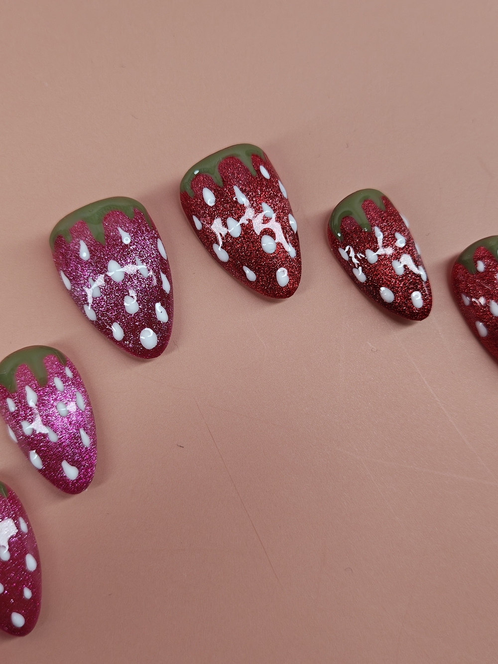 Red & Pink Strawberry Press-Ons 🍓💕 - Picture 3 of 4